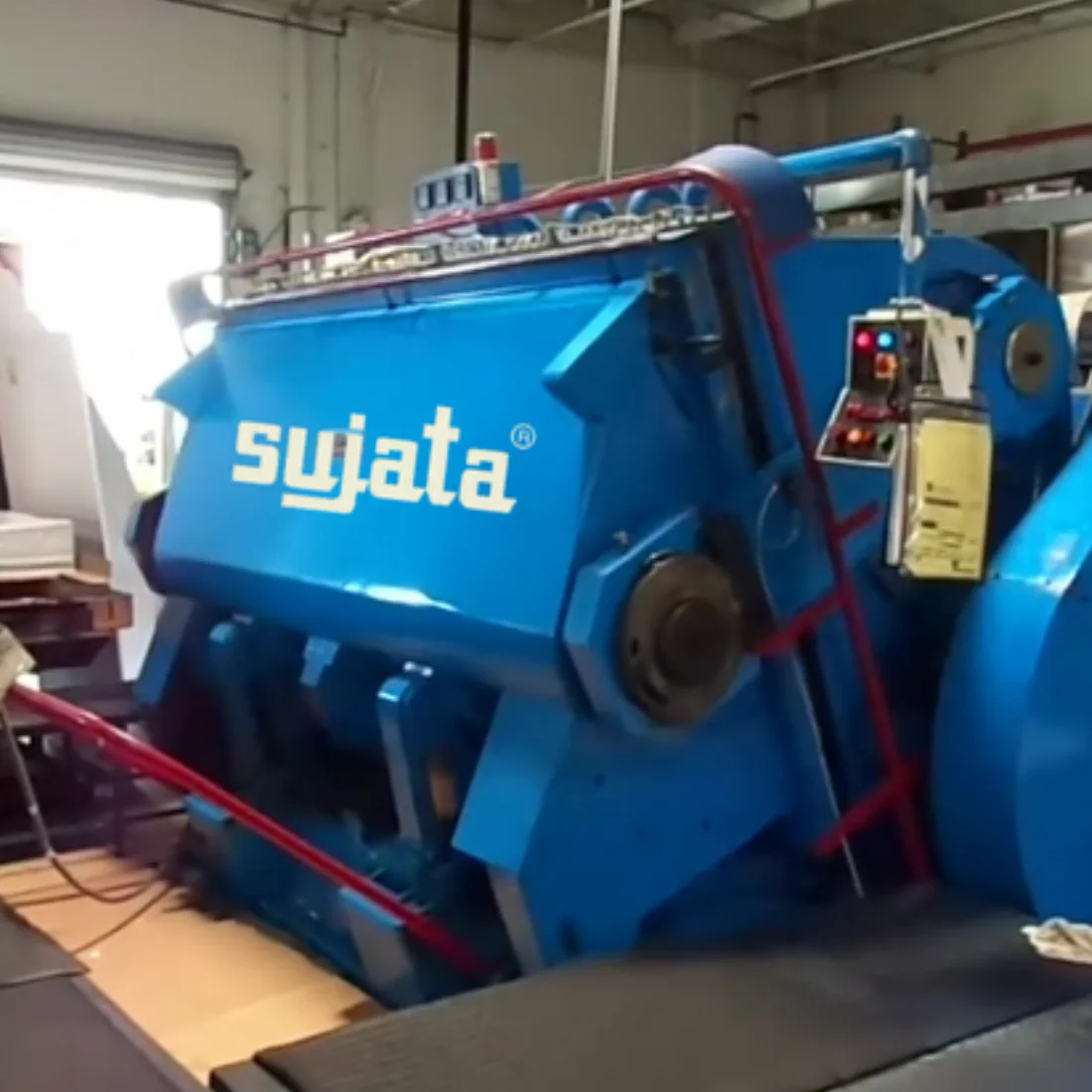 Die Cutting and Creasing Machine (Jumbo Series)