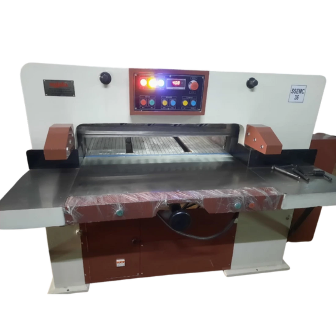 Semi Automatic Paper Cutting Machine with 3 Motor